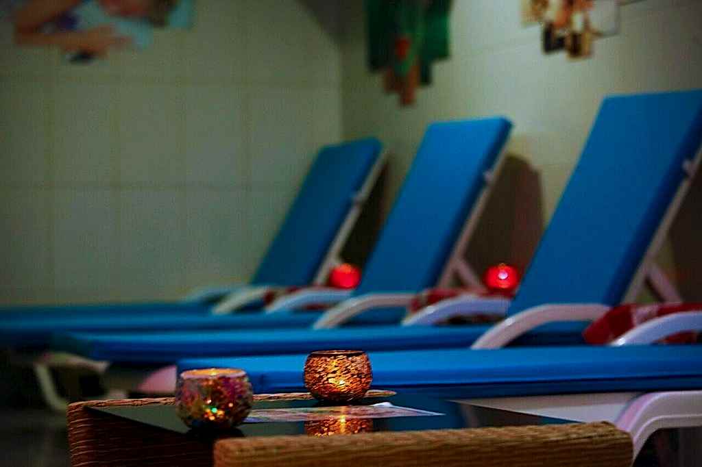 8cea9bdb-b515-4b67-a3eb-78794c0967db